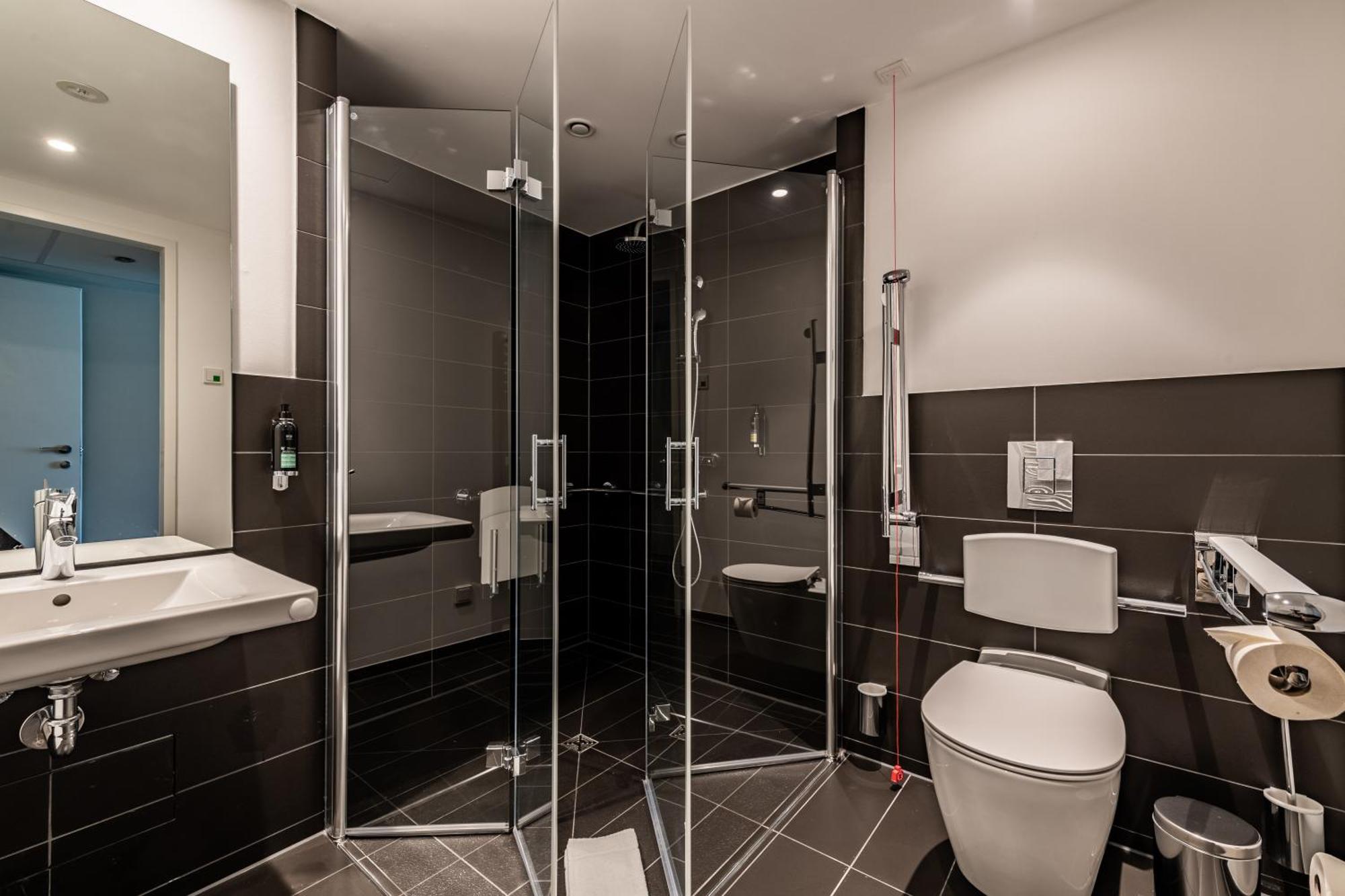 Premier Inn Muenchen City Schwabing Dış mekan fotoğraf