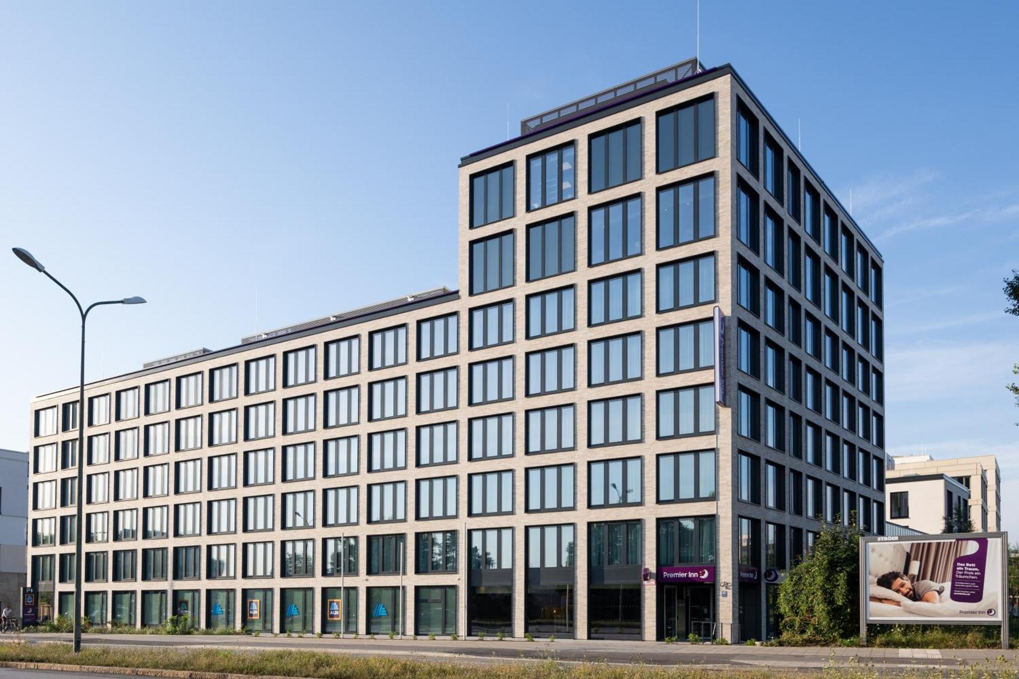 Premier Inn Muenchen City Schwabing Dış mekan fotoğraf